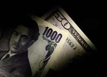 The boj needs to deploy appropriate monetary policy to avoid economic risks