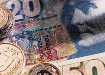 How much is 10 swiss francs worth