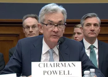 Trump Calls Powell a Fool After Fed Holds Rates
